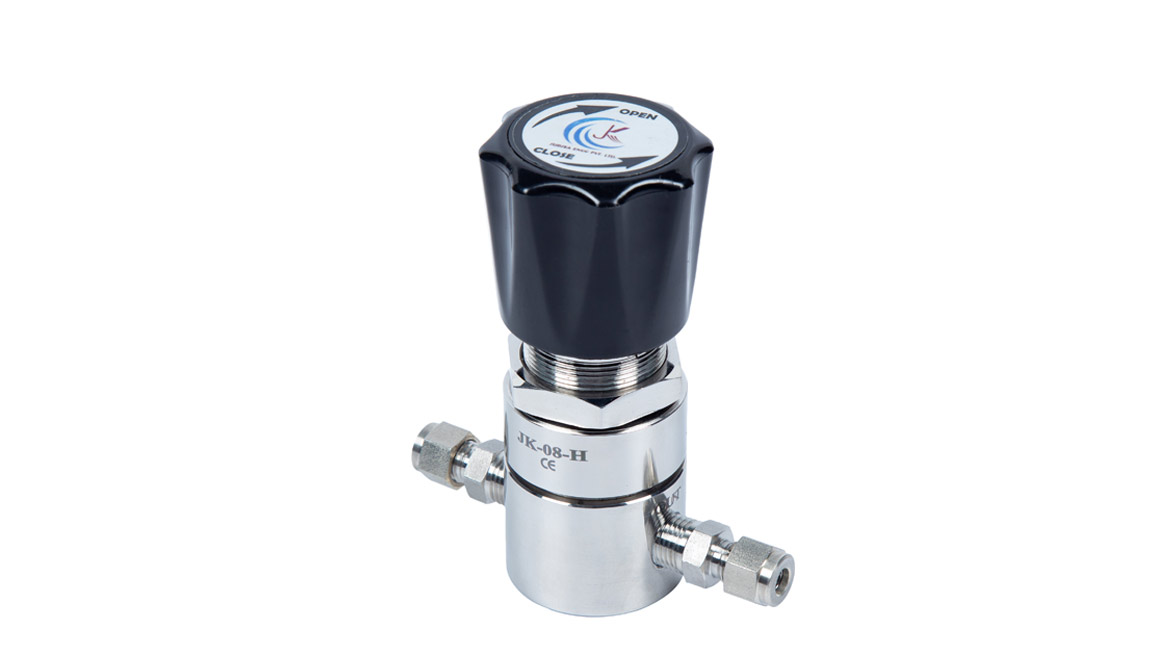 Miniature Line Regulator